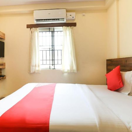 Oyo 36197 Royal Wood Hotel Bengaluru Kültér fotó