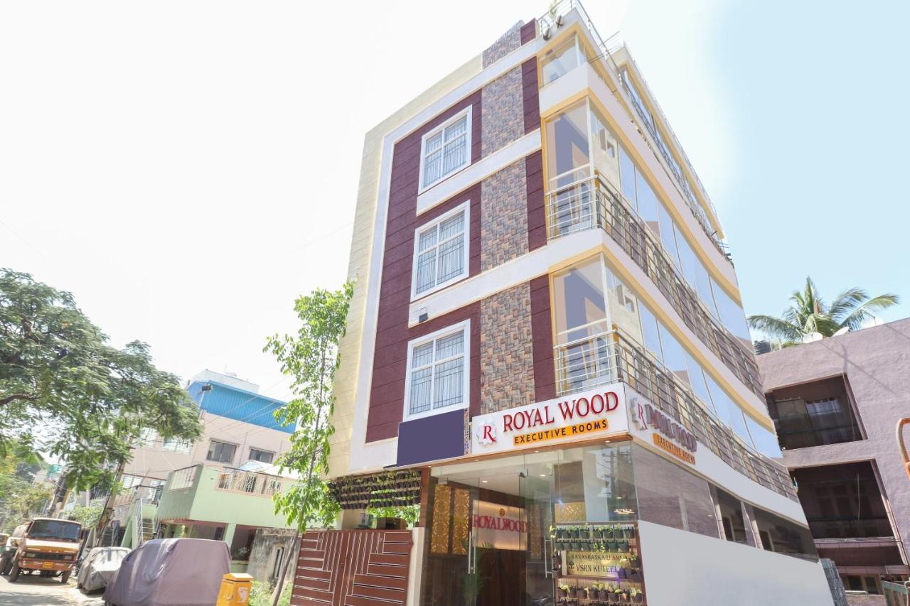 Oyo 36197 Royal Wood Hotel Bengaluru Kültér fotó