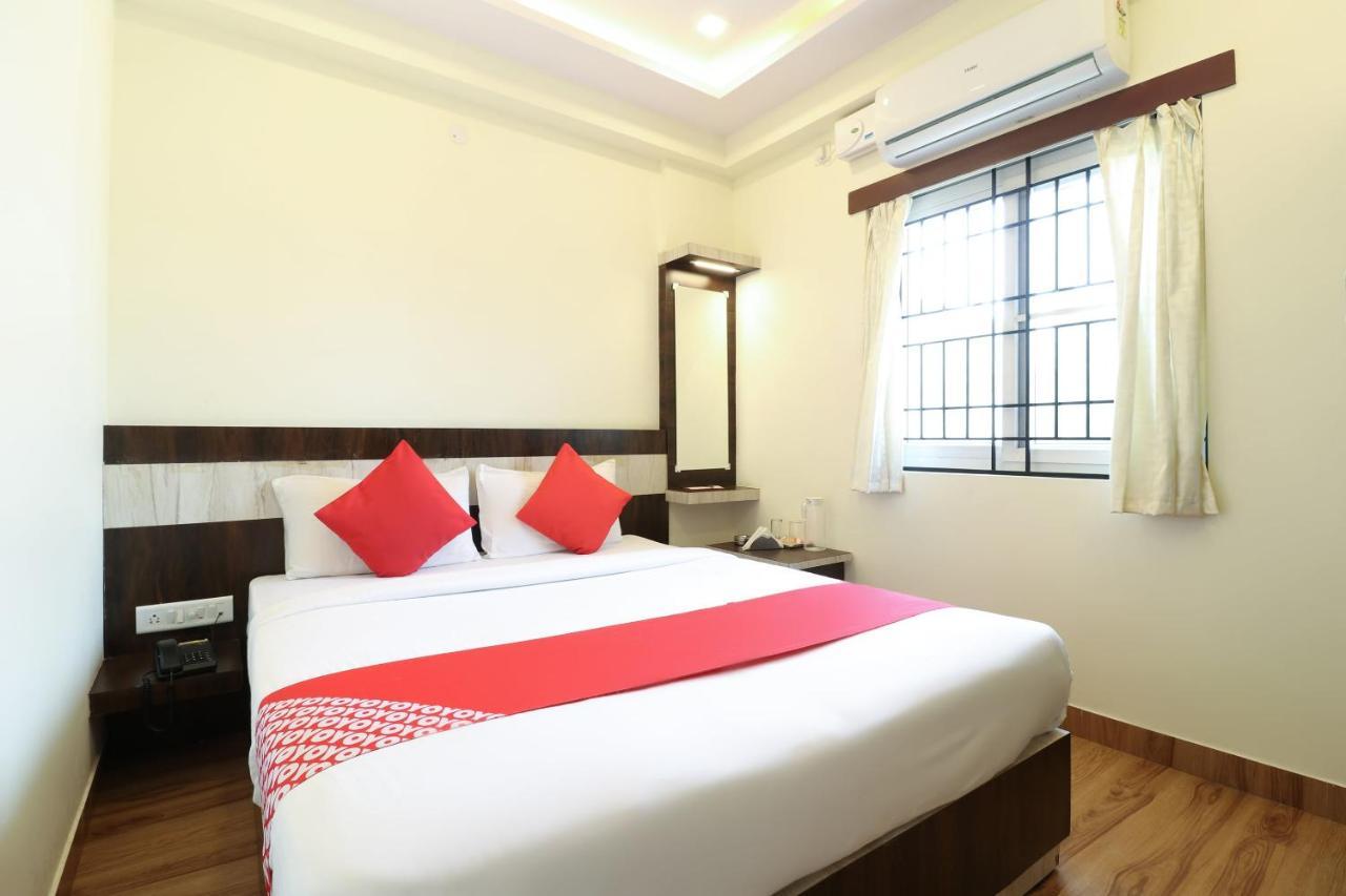 Oyo 36197 Royal Wood Hotel Bengaluru Kültér fotó