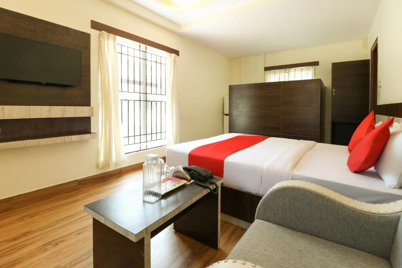 Oyo 36197 Royal Wood Hotel Bengaluru Kültér fotó