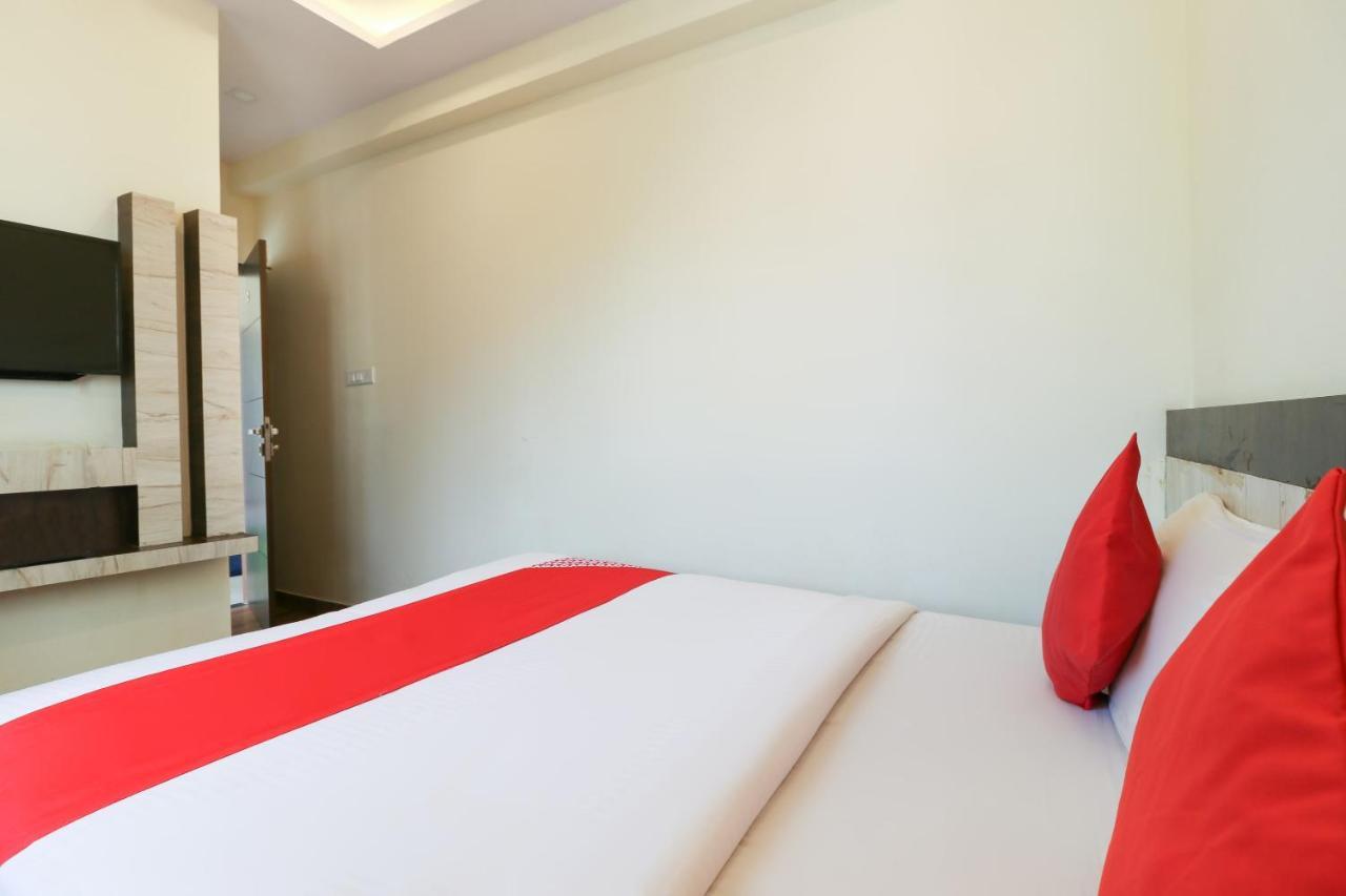 Oyo 36197 Royal Wood Hotel Bengaluru Kültér fotó