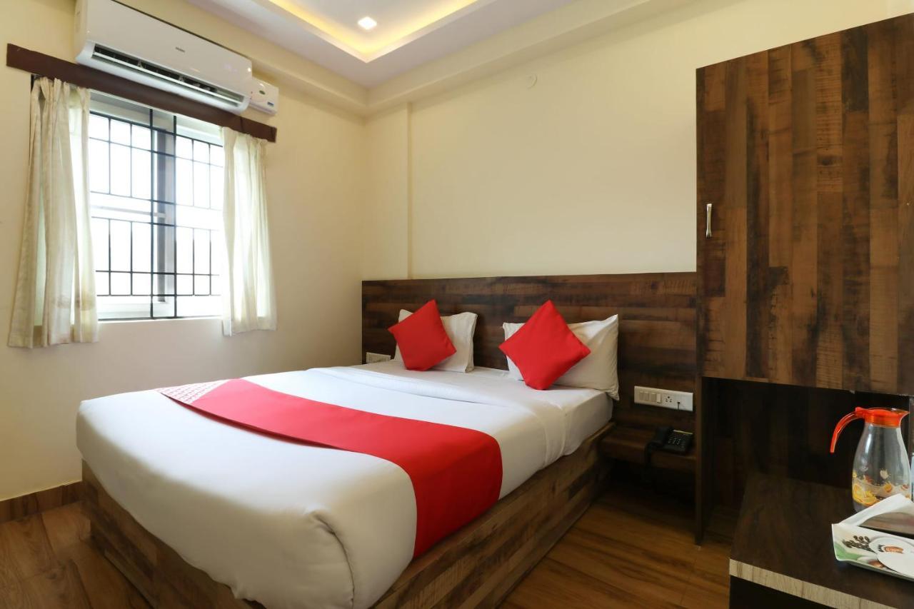 Oyo 36197 Royal Wood Hotel Bengaluru Kültér fotó