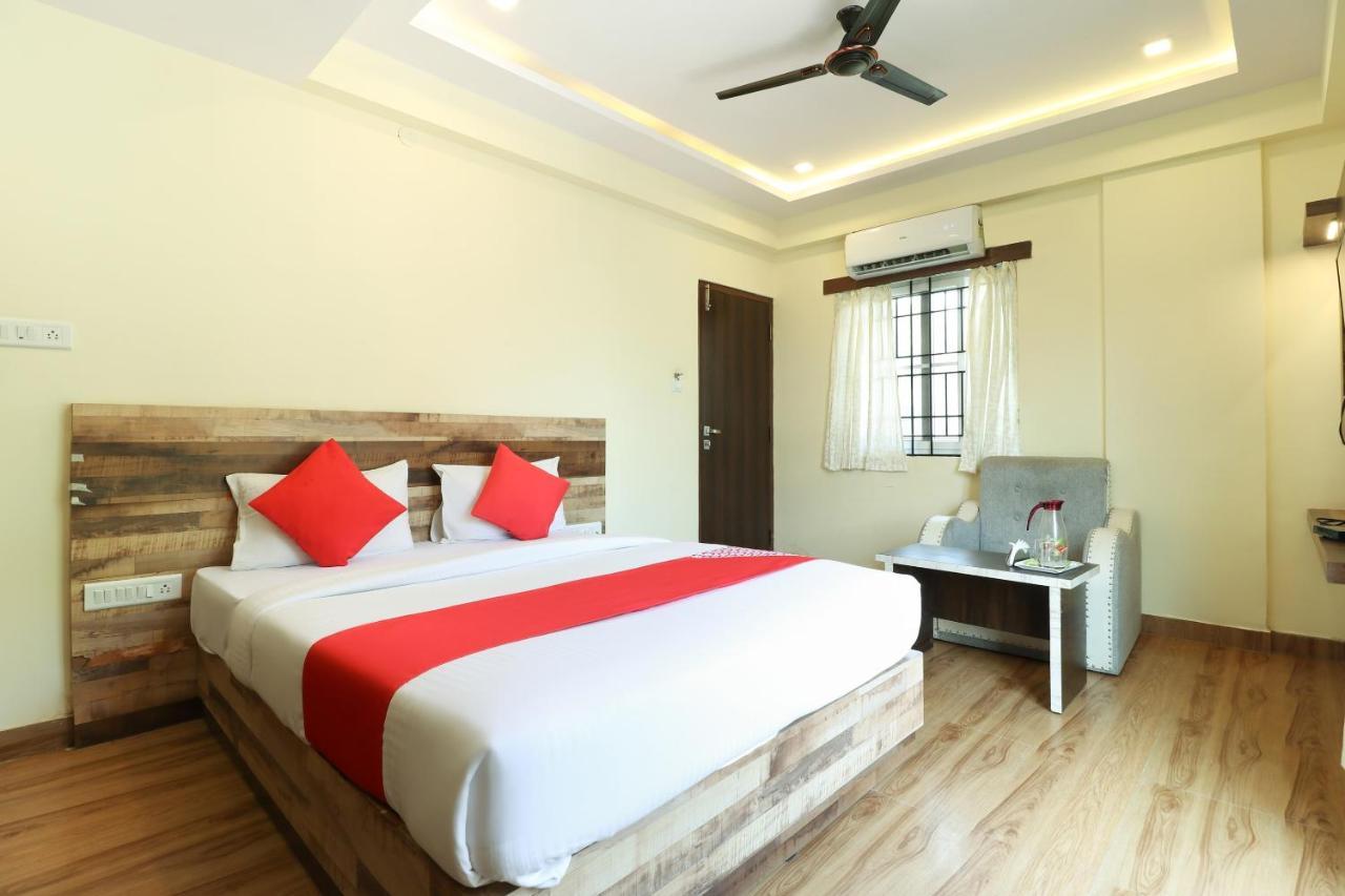 Oyo 36197 Royal Wood Hotel Bengaluru Kültér fotó