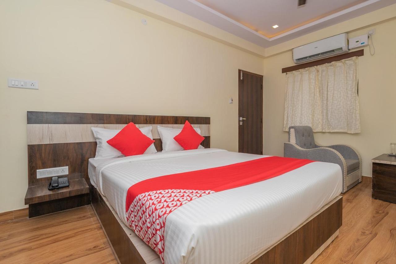 Oyo 36197 Royal Wood Hotel Bengaluru Kültér fotó
