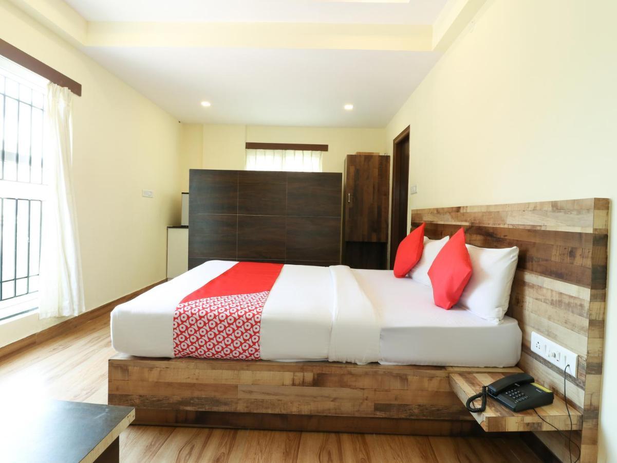 Oyo 36197 Royal Wood Hotel Bengaluru Kültér fotó